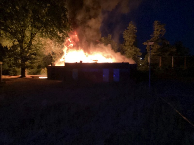 uitslaande brand leegstaande voetbalkantine