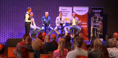 Paneldiscussie tijdens themadag Evenementenveiligheid